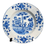 Delft XVIIIth side earthenware plate
