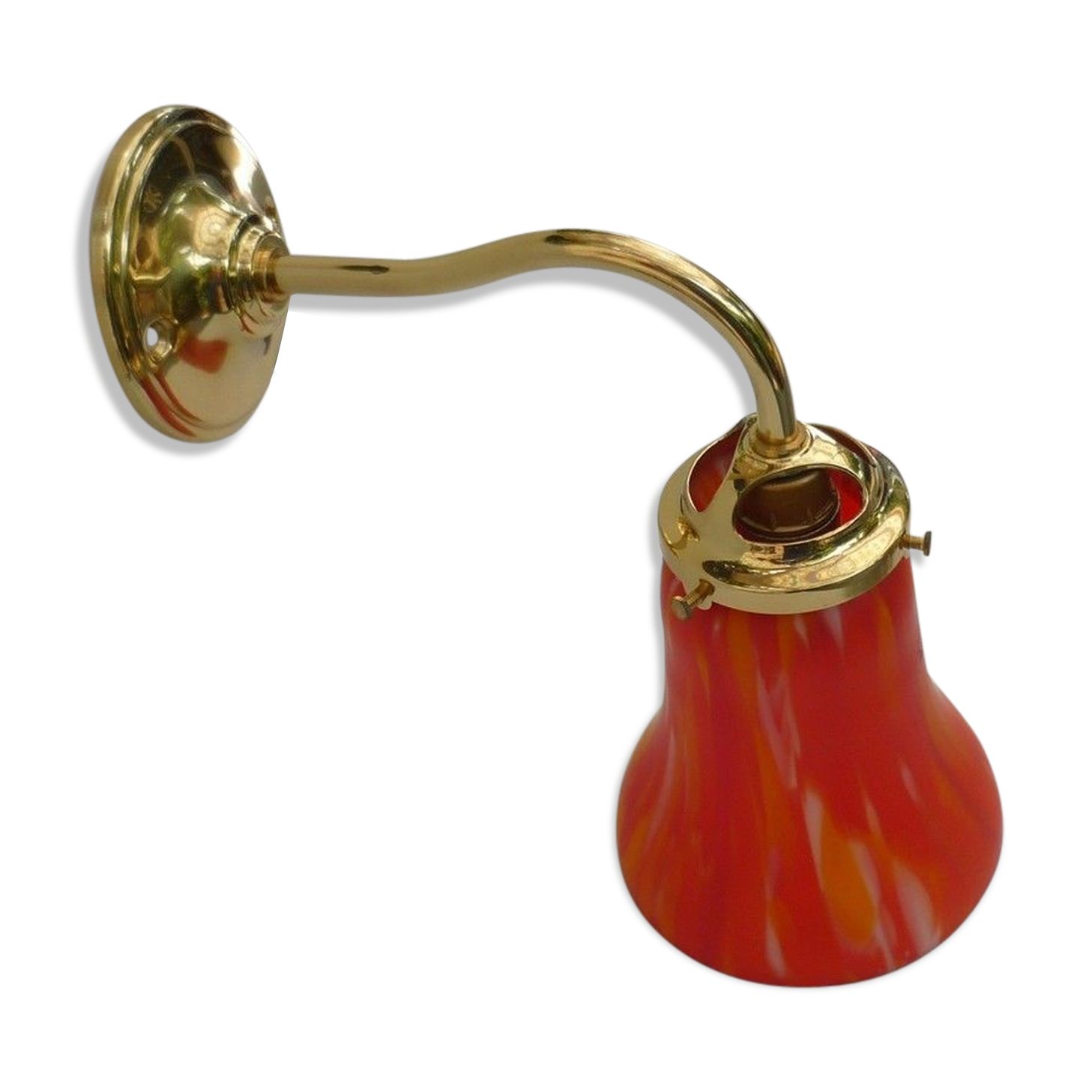 Brass and tulipe sconce in opaline clichy red