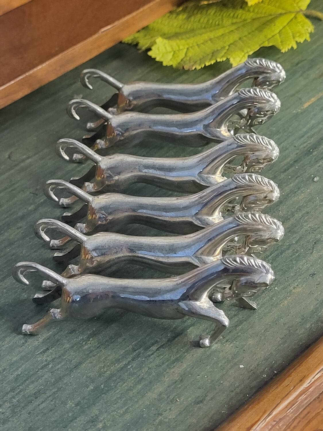 Porte couteaux cheval