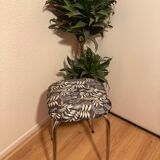 Renovated stool