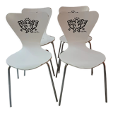 Lot de 4 chaises  Keith Haring d'Arne Jacobsen pour Firtz Hansen