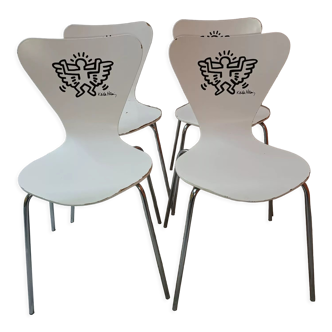 Set of 4 Keith Haring chairs by Arne Jacobsen for Firtz Hansen