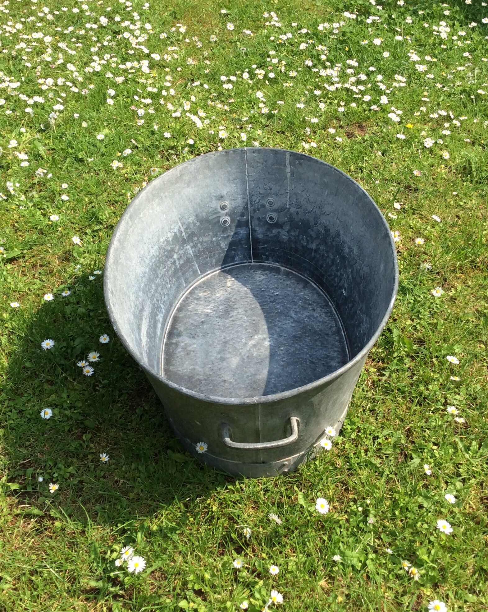 Old zinc basin oval shape with two handles