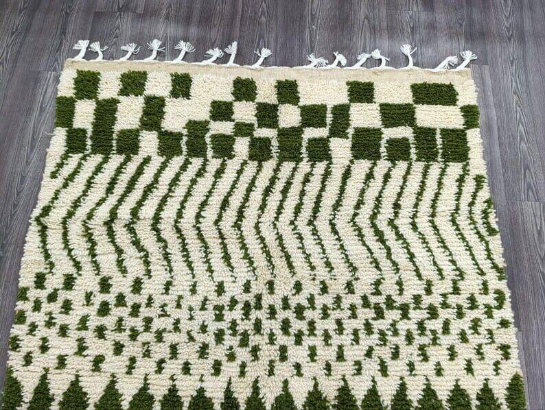 Handmade pure wool rug, green and white, size 140 x 260 cm