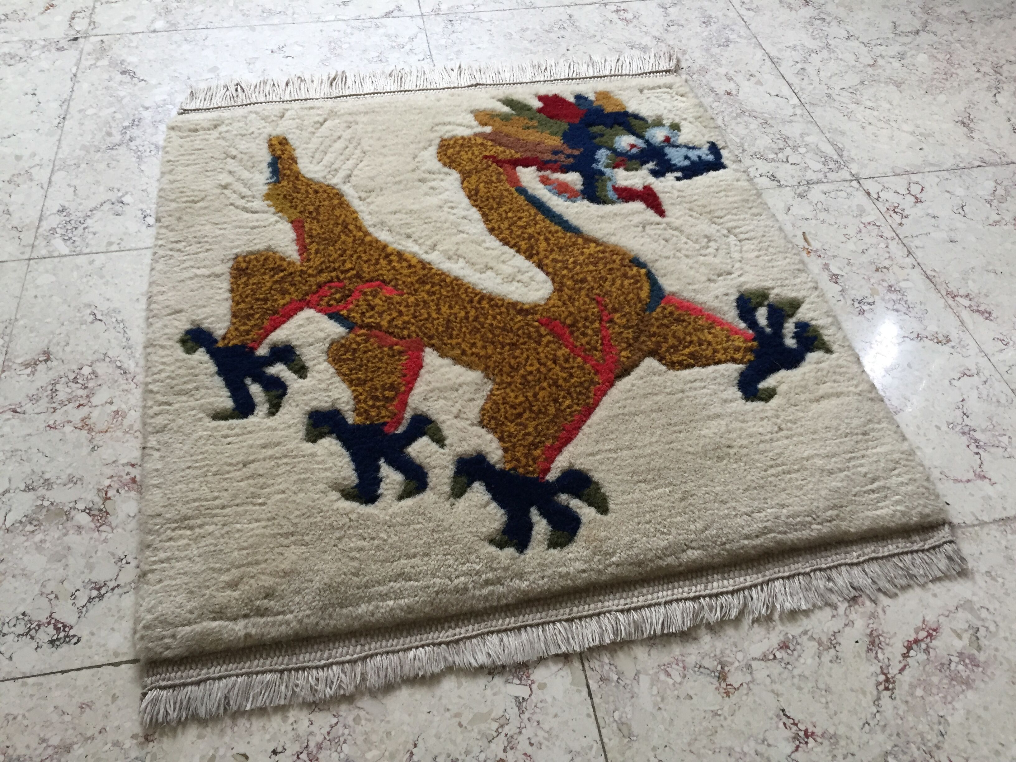 Tibetan wool carpet dragon decoration – 54cm x 43 cm