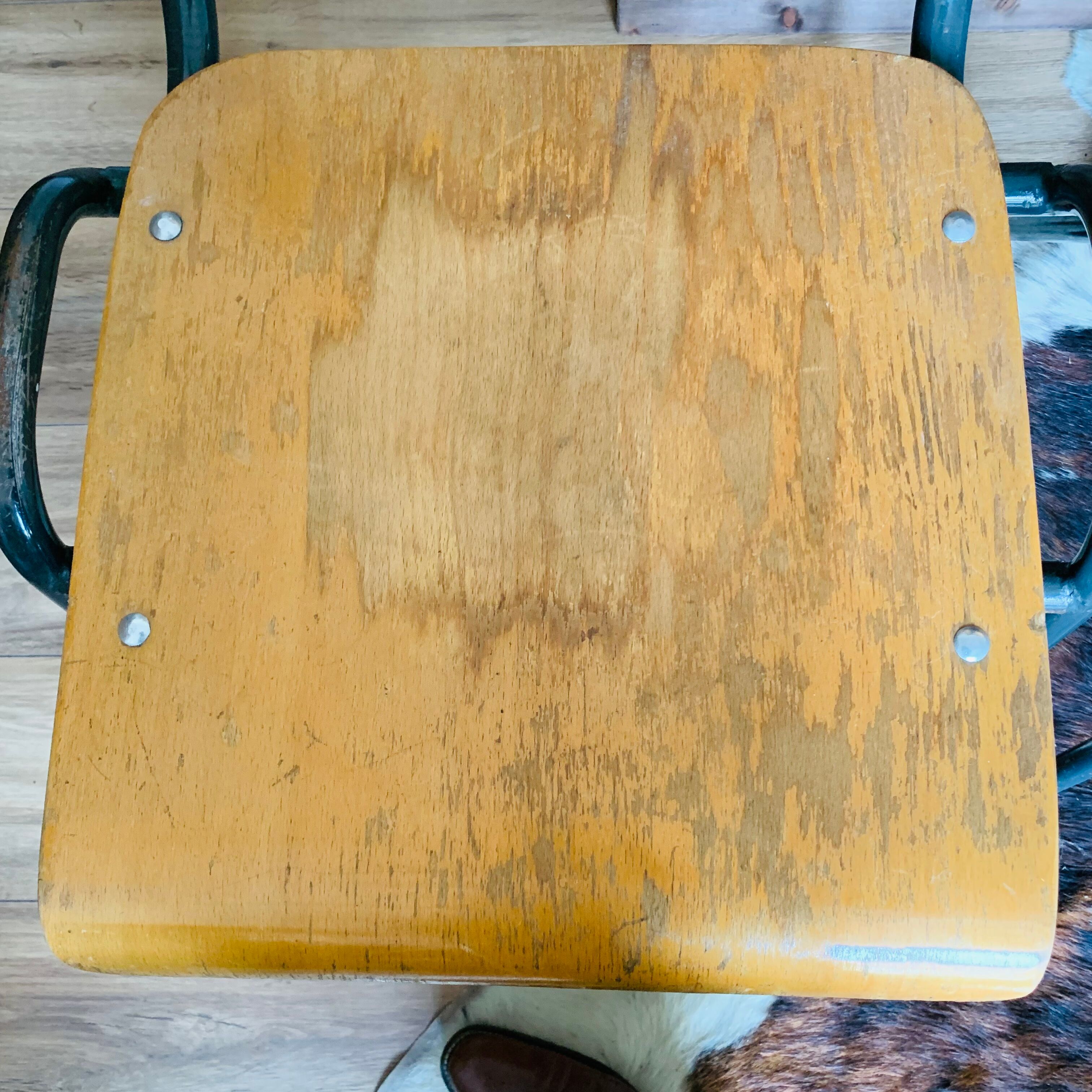 Lot de 4 chaises bois et métal