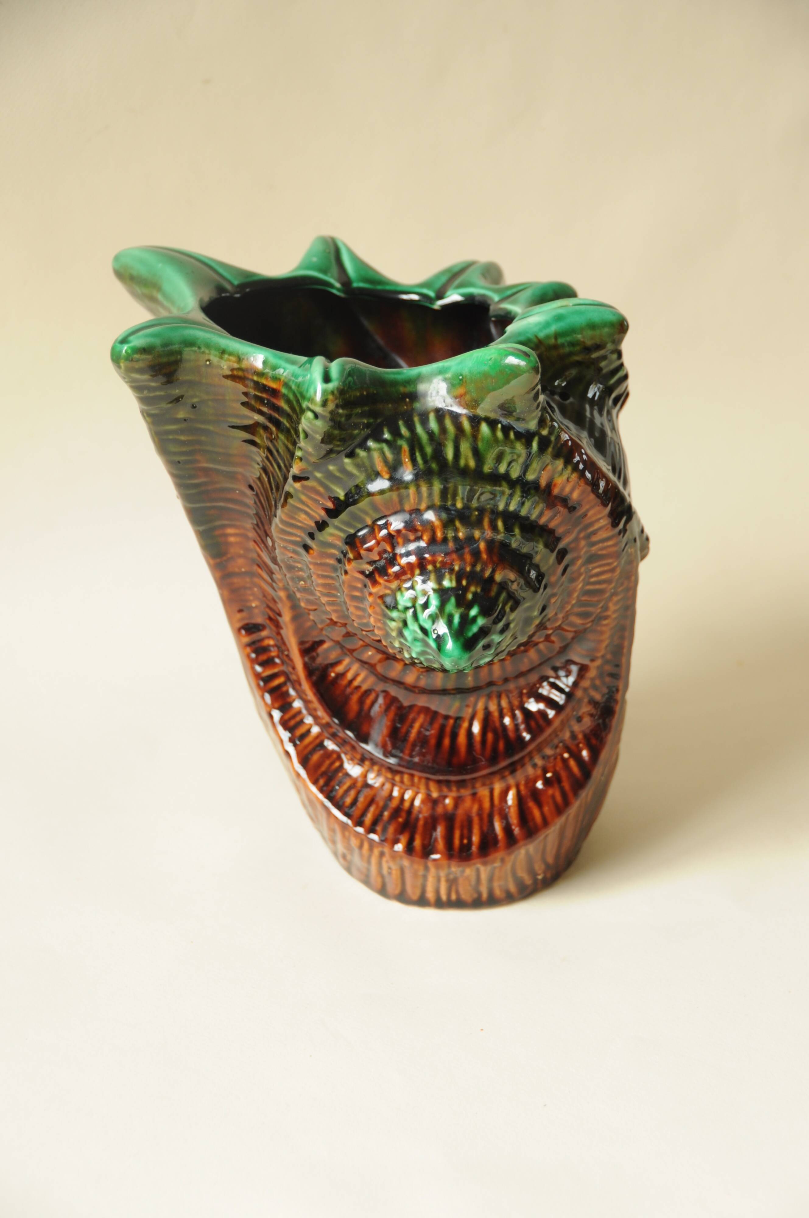 Vintage Shell Vase in Ceramic Barbotine - Green & Brown - 1970s