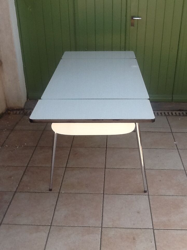 Formica Table