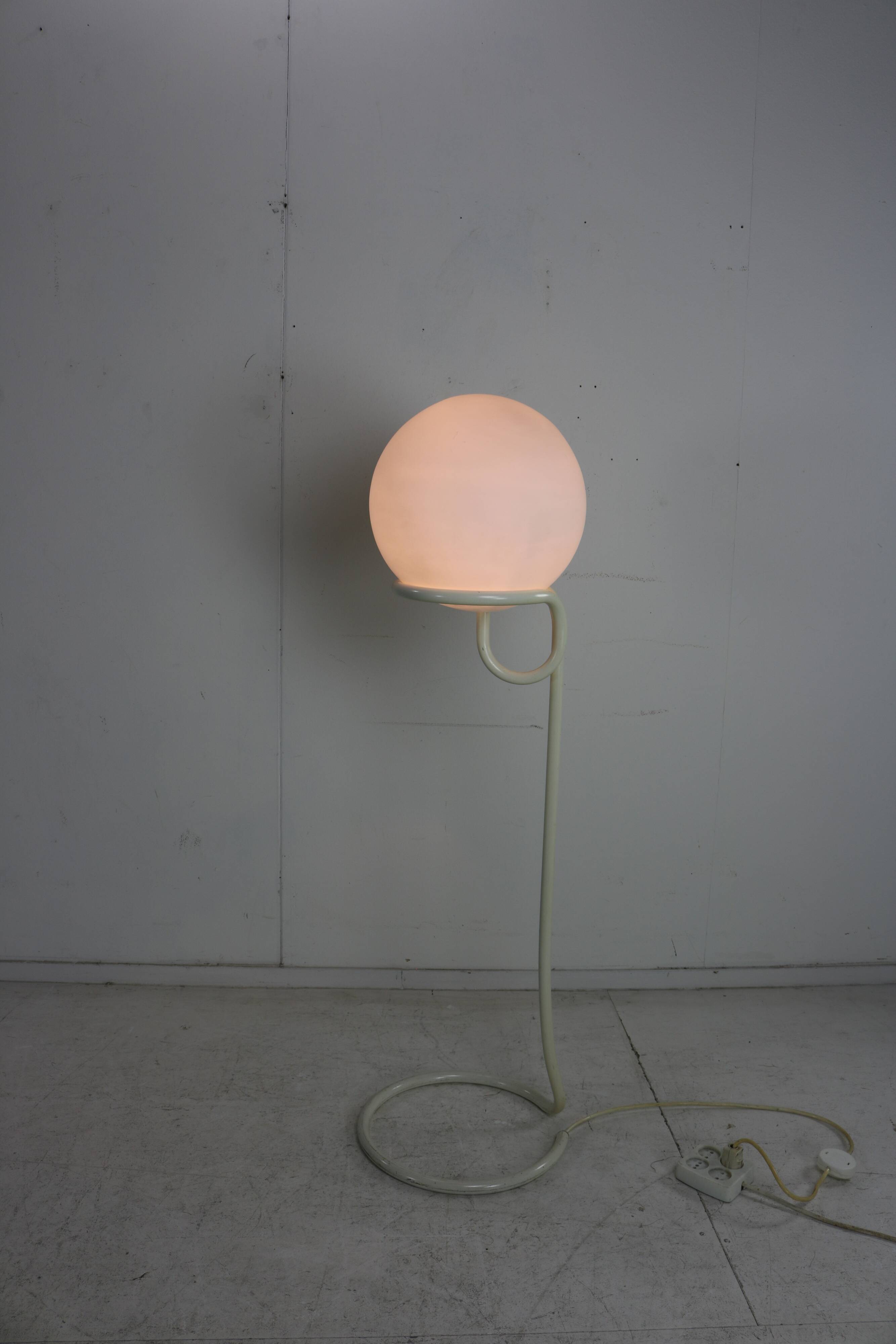 Dutch design Globe lighting by Aldo van den Nieuwelaar for Domani