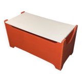 Vintage Space Age Italian Design Chest and Bench by Fratelli Reguitti