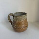 Set of 8 decorative items