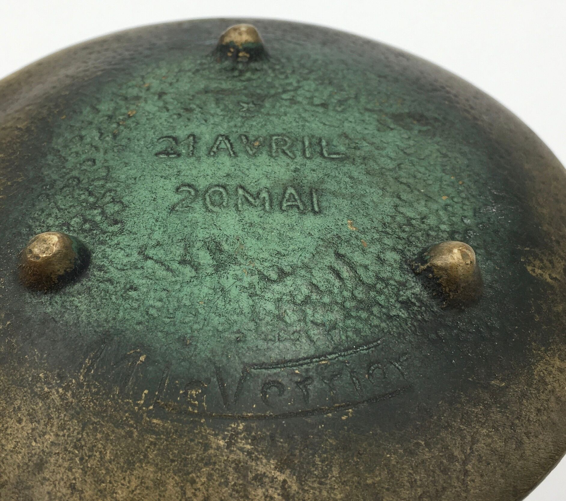 Bronze trinket bowl, Max le Verrier, taurus zodiac sign decoration, signed - Circa 1930-1940