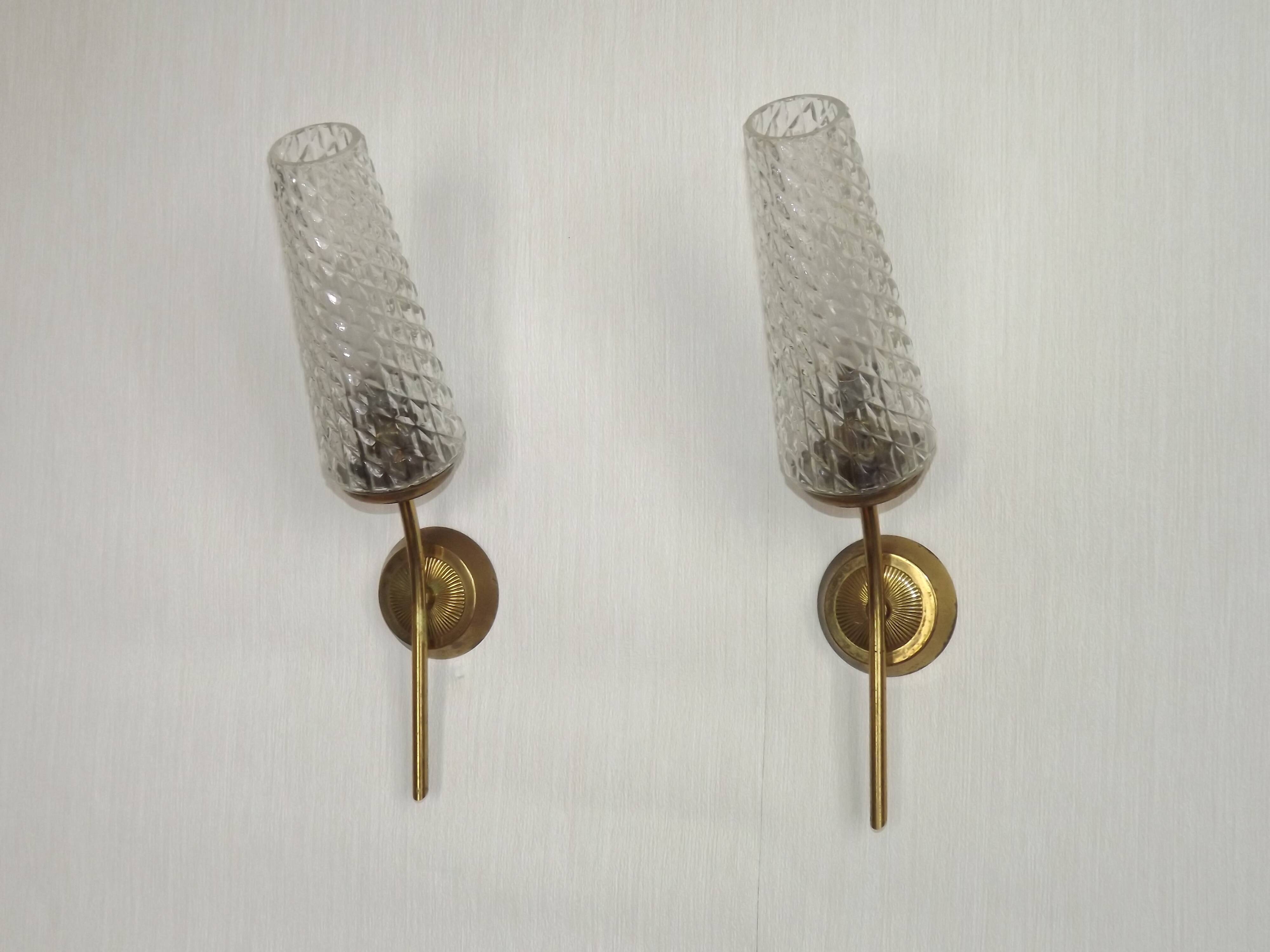French Retro 1960s Single Wall Light In Gold Metal Clear Pattern Shade 5416