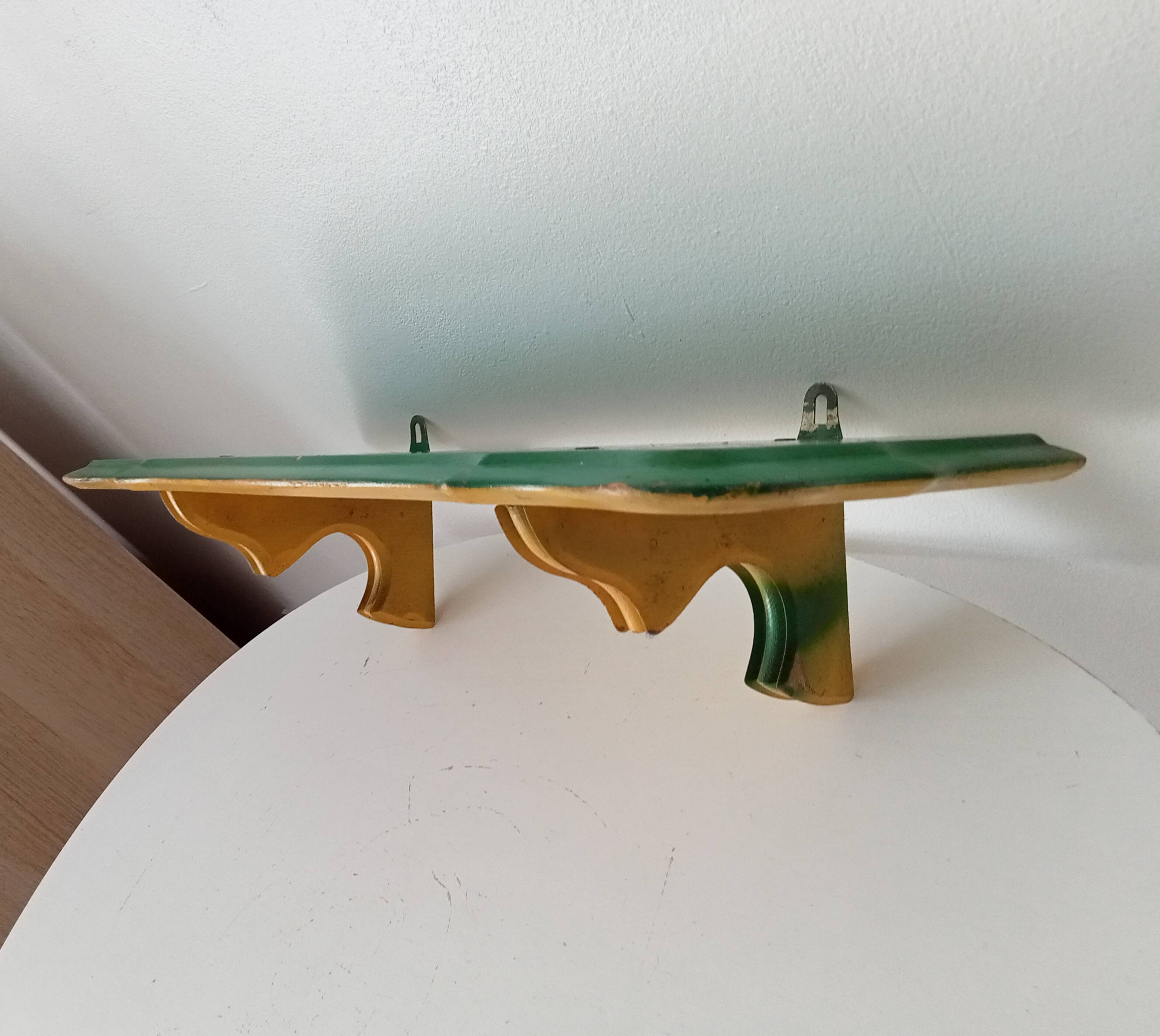 Antique wall shelf in Provençal style