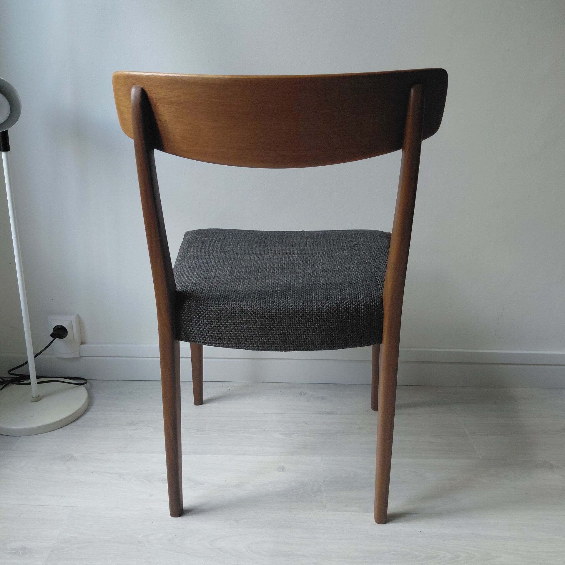 vintage Swedish Scandinavian chairs TRIBO – P. Karaborgs Möbelindust