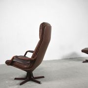 Danish patinated leather adjustable easy chair and ottoman by Berg Furniture, 1970s