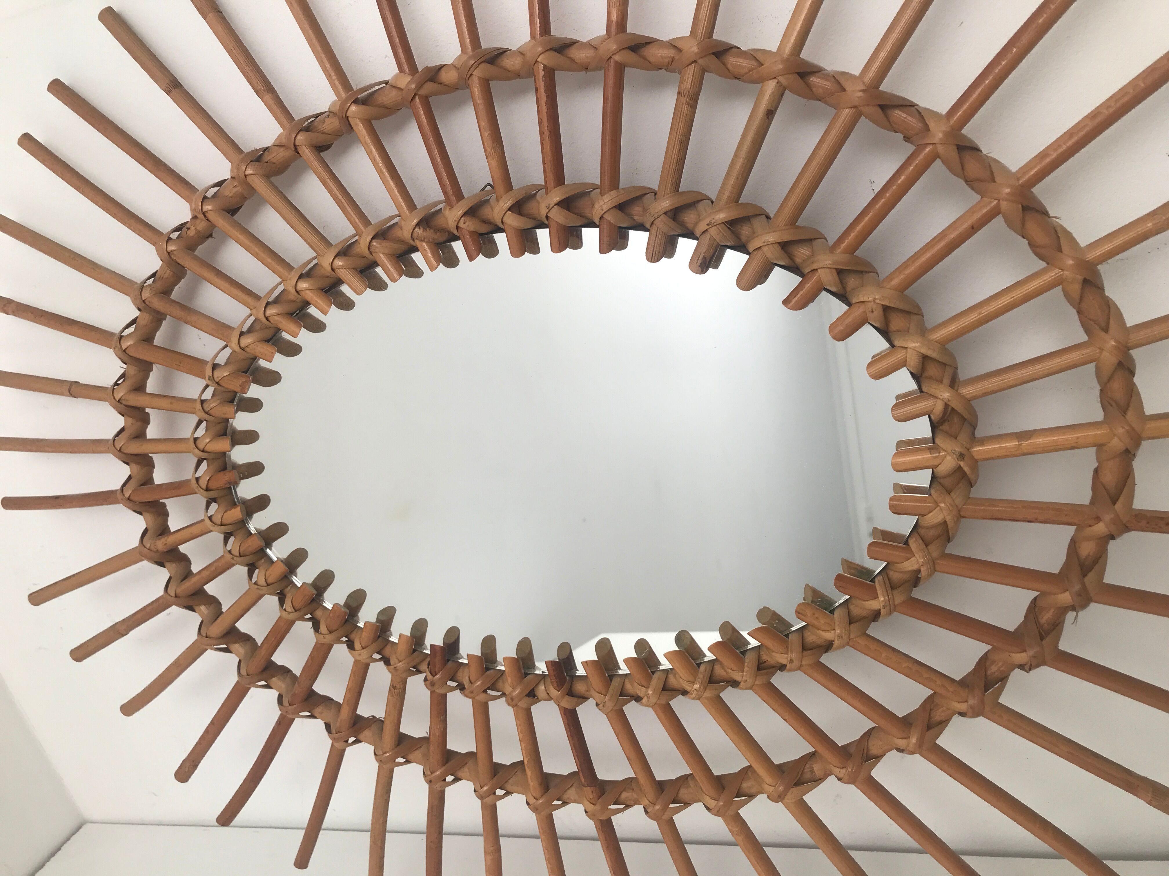 Vintage rattan oval mirror 60/70