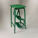 Vintage stepladder in green painted wood and steel