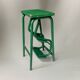Escabeau vintage en bois et acier peints en vert