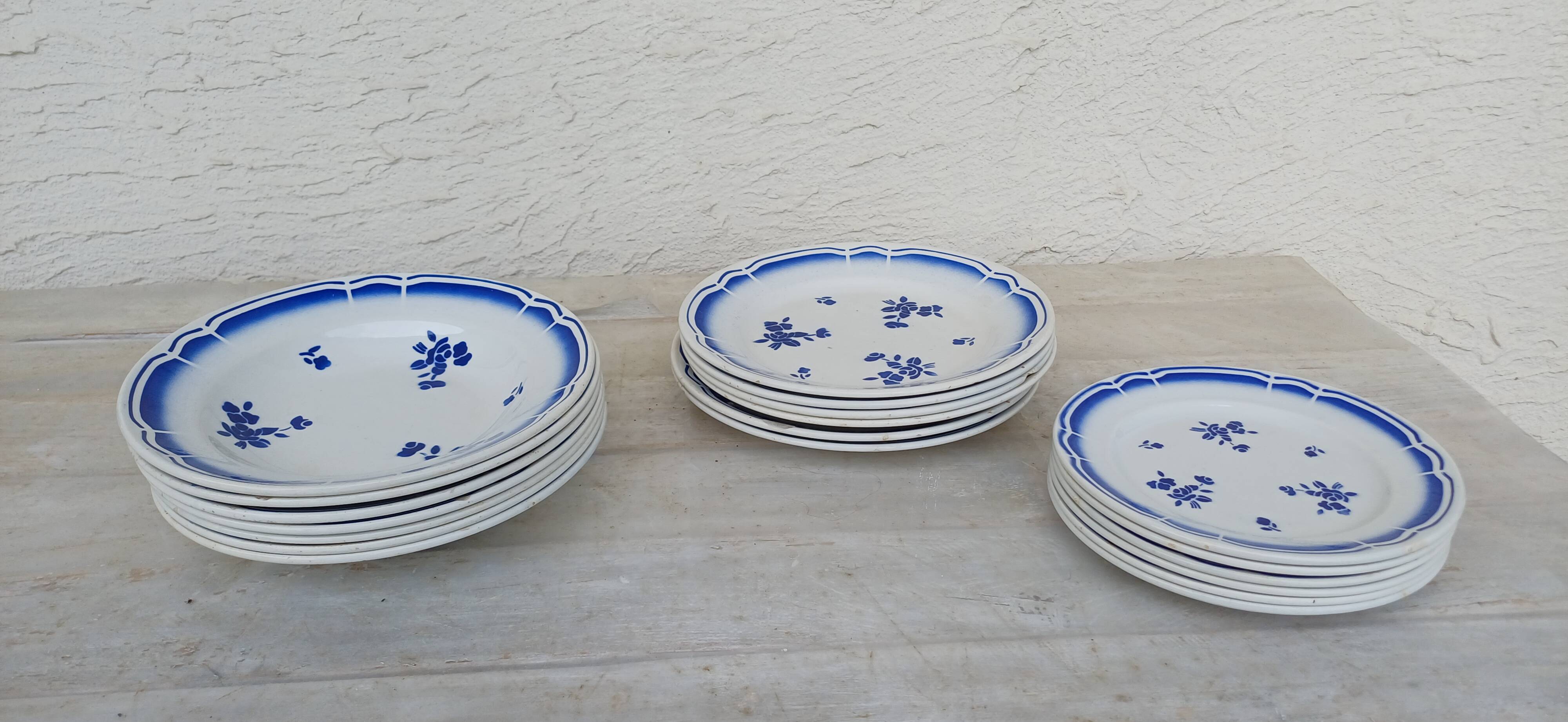 Assiettes plates creuses et à dessert