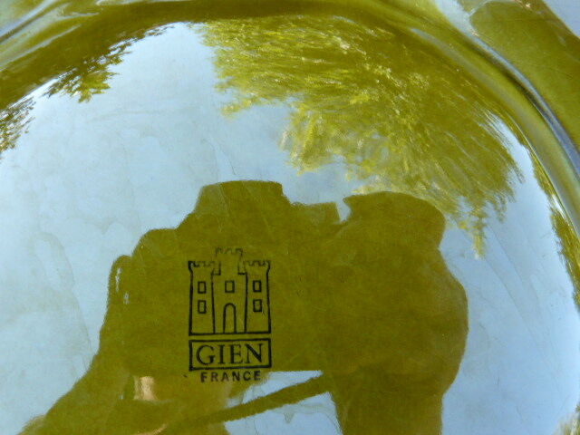 Artichoke dish or presentation dish in green Gien earthenware slip