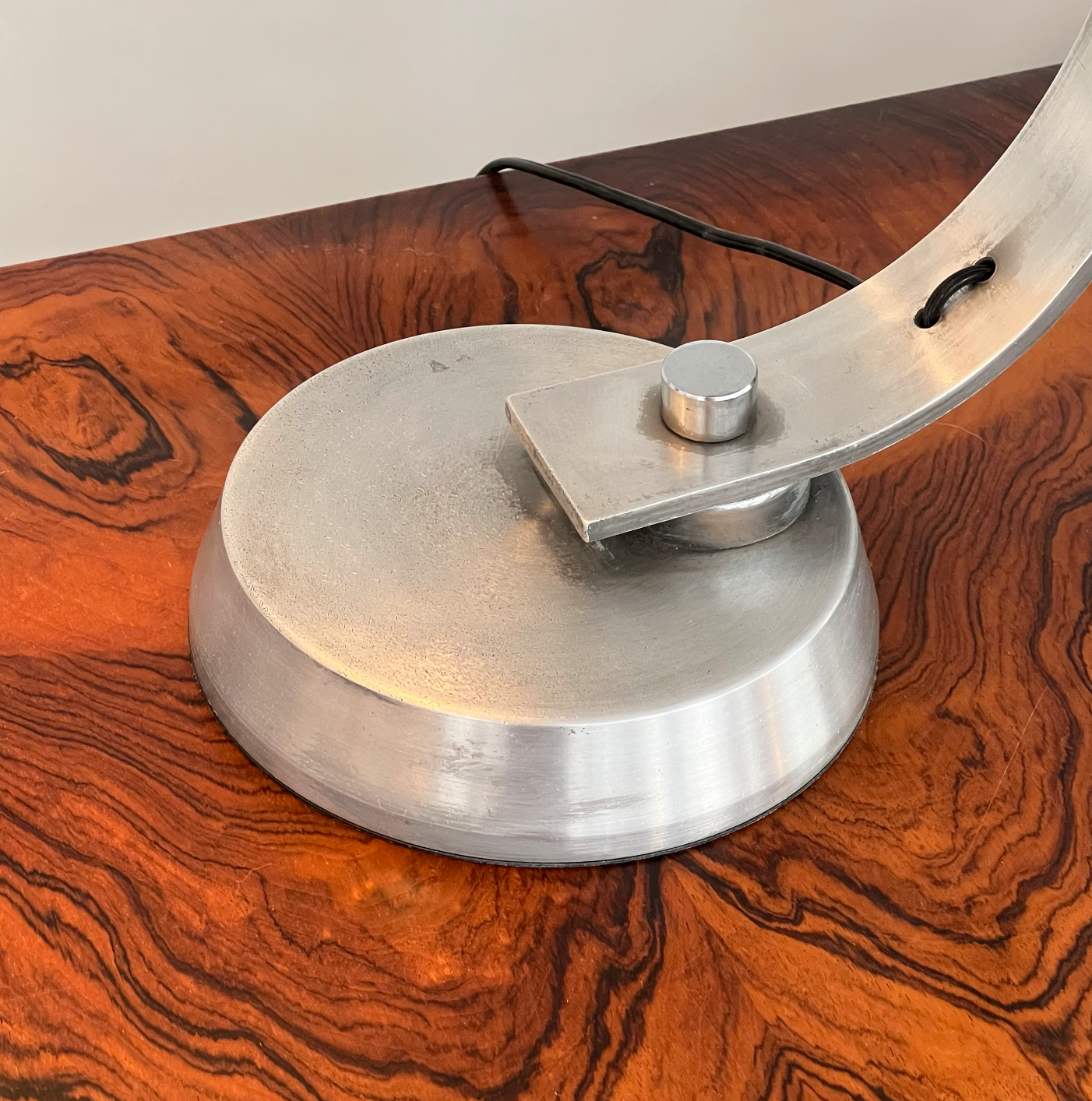 Desk lamp attributed to d'Angelo Lelli, 1960/1970.