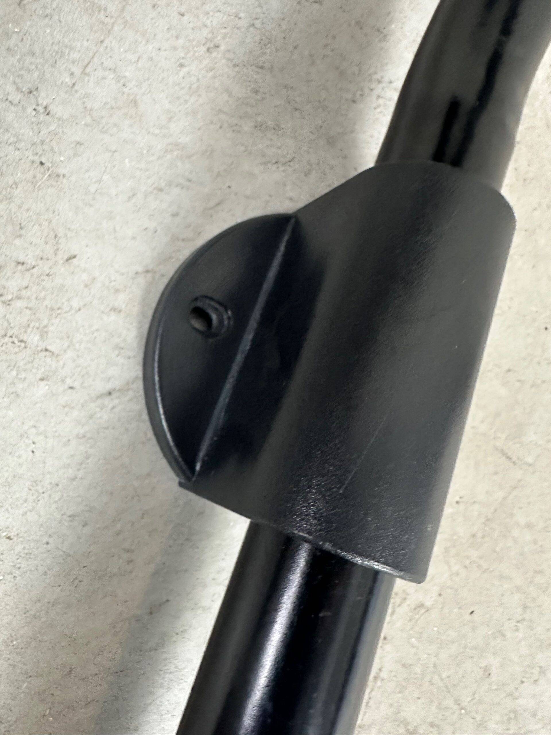 Design Giro wall coat rack – Magis – 1978