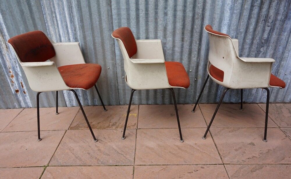 Set of 3 vintage chairs