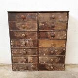 Loom cabinet with drawers