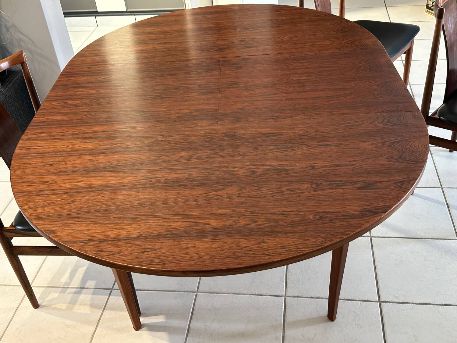 Round extendable table Rosewood Denmark vintage 1970