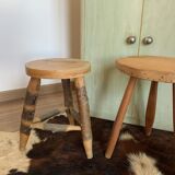 Round stool with pencil legs