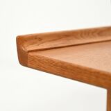 Oak bench model “Novett”