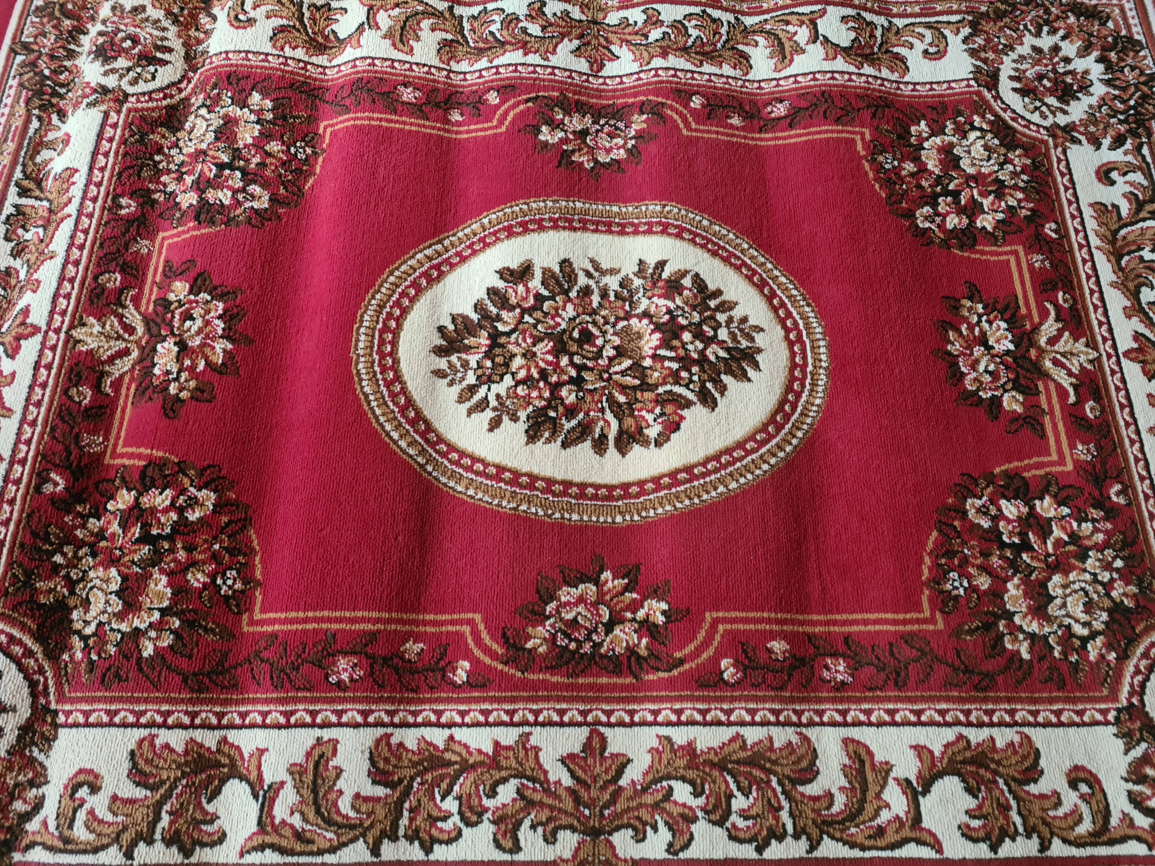 Vintage red carpet 1m62 x 2m15