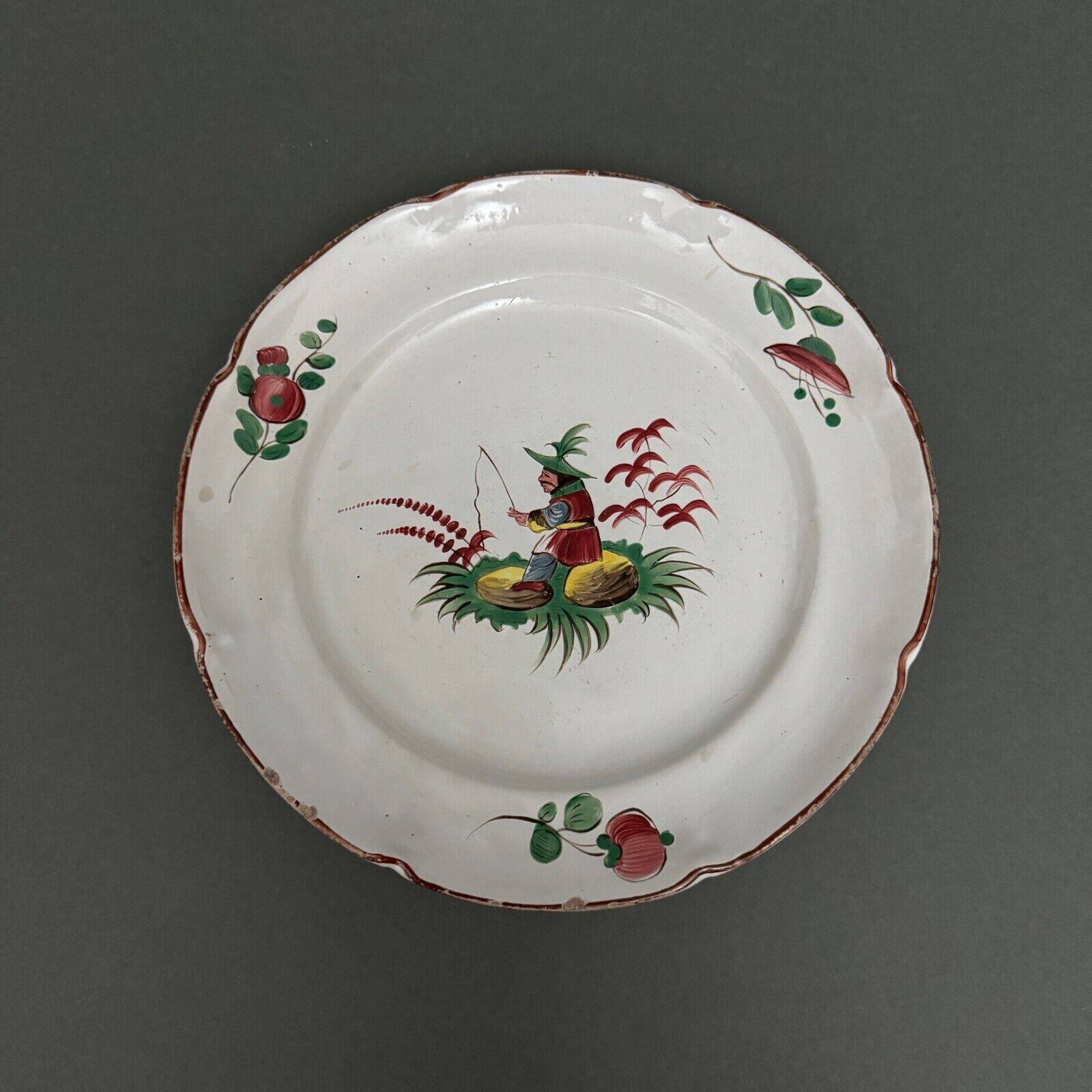 18th century Islettes earthenware plate with Chinese decoration