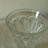 Vase a violettes en verre taille charles x