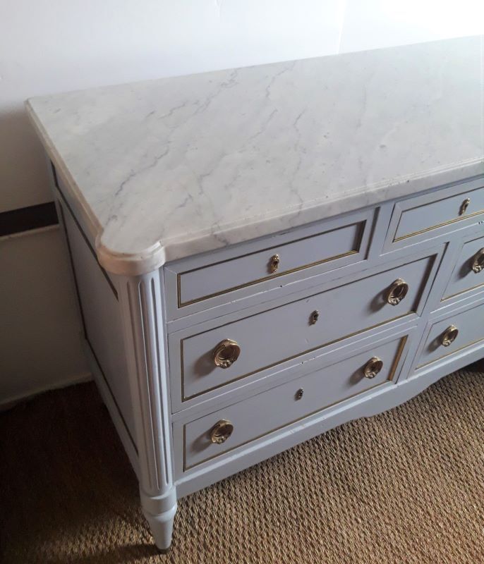 Commode ancienne style Louis XVI peinte dessus marbre
