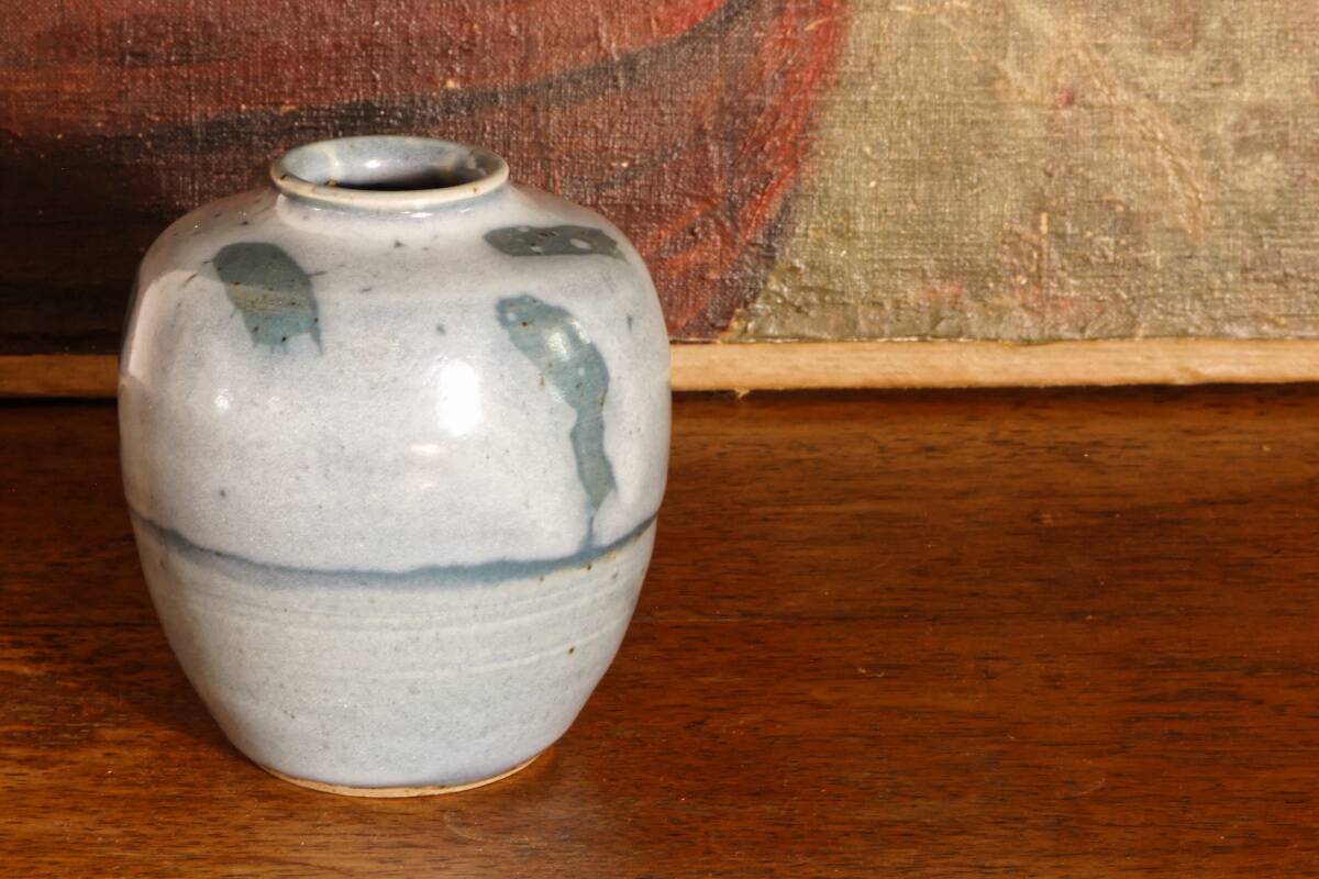 Vase en grés vernissé signé,