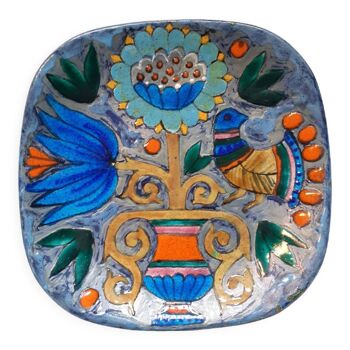 Ceramic plate by Marjatta Taburet Quimper