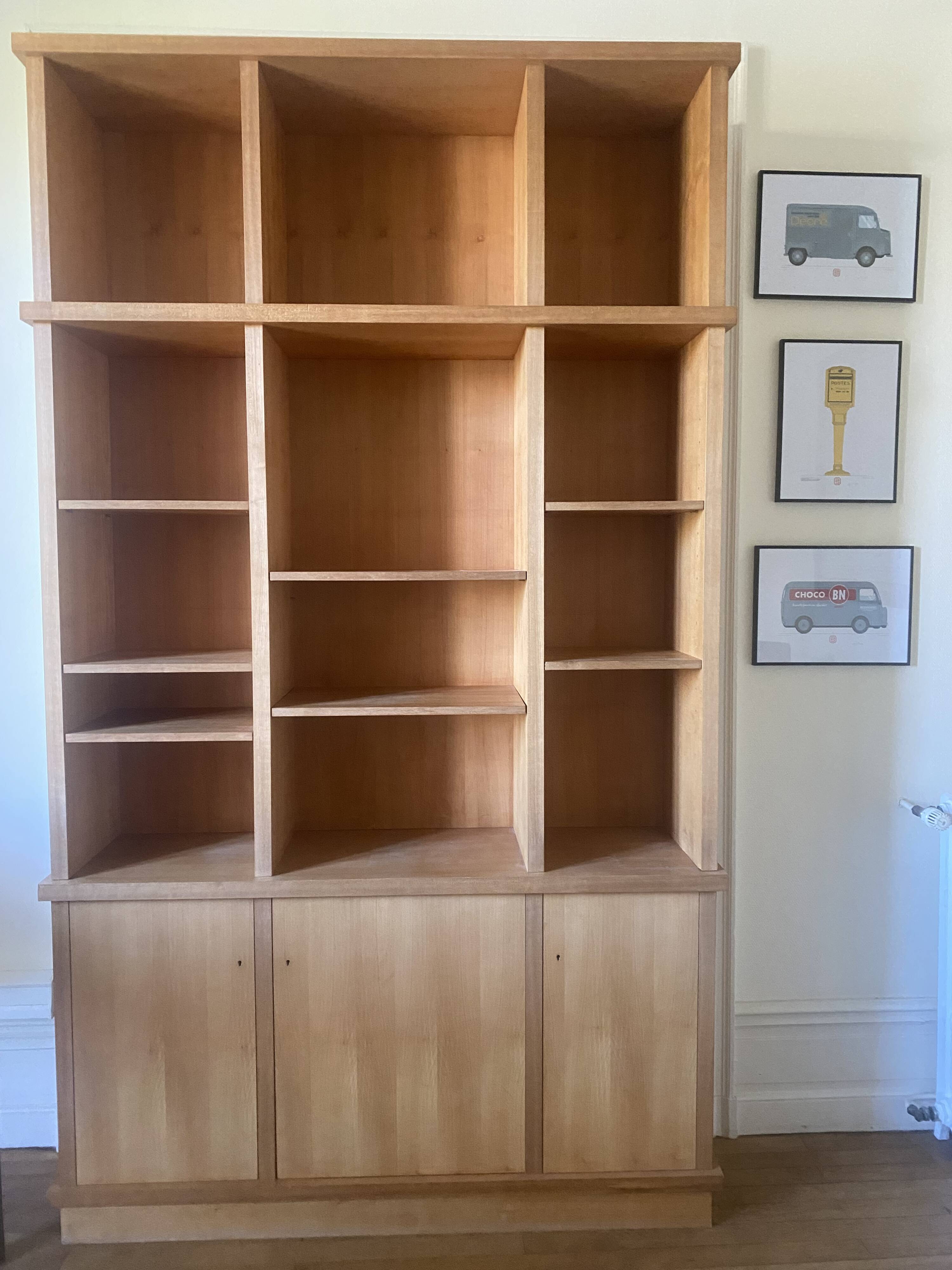 Modular library in solid wood