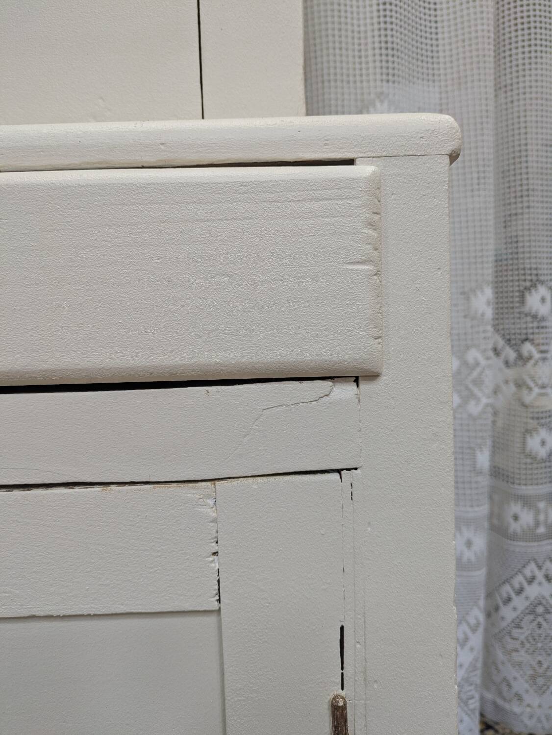 Parisian buffet 2-piece