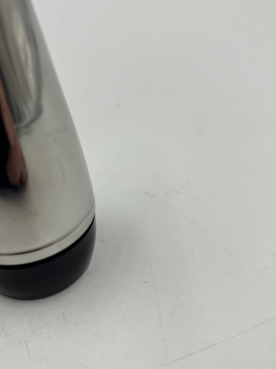 Alessi salt & pepper shaker duo