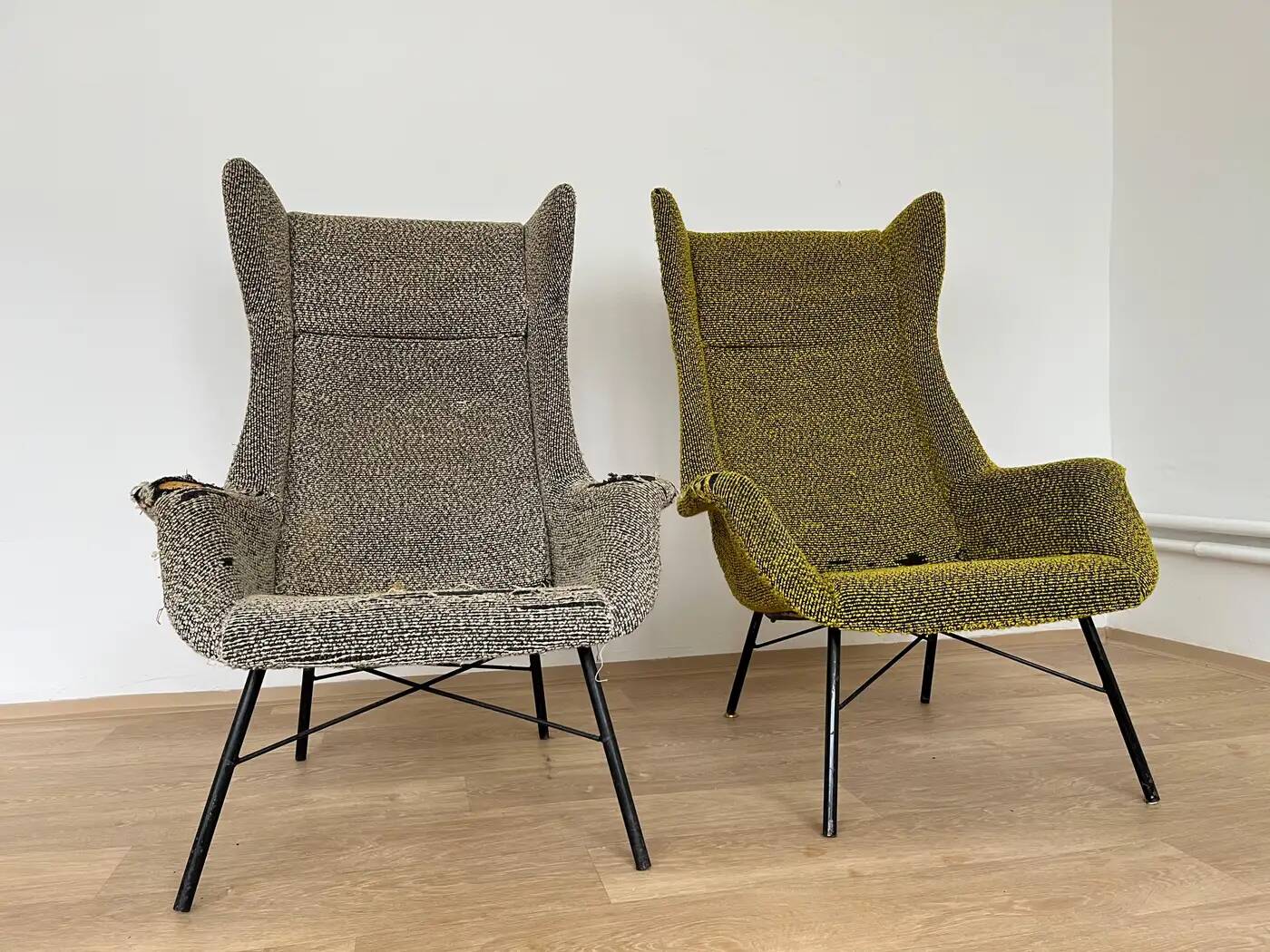 Pair of design fibreglass wing chairs by Miroslav Navratil, 1970s