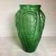 Grand vase verre vert de Julius Stolle art déco