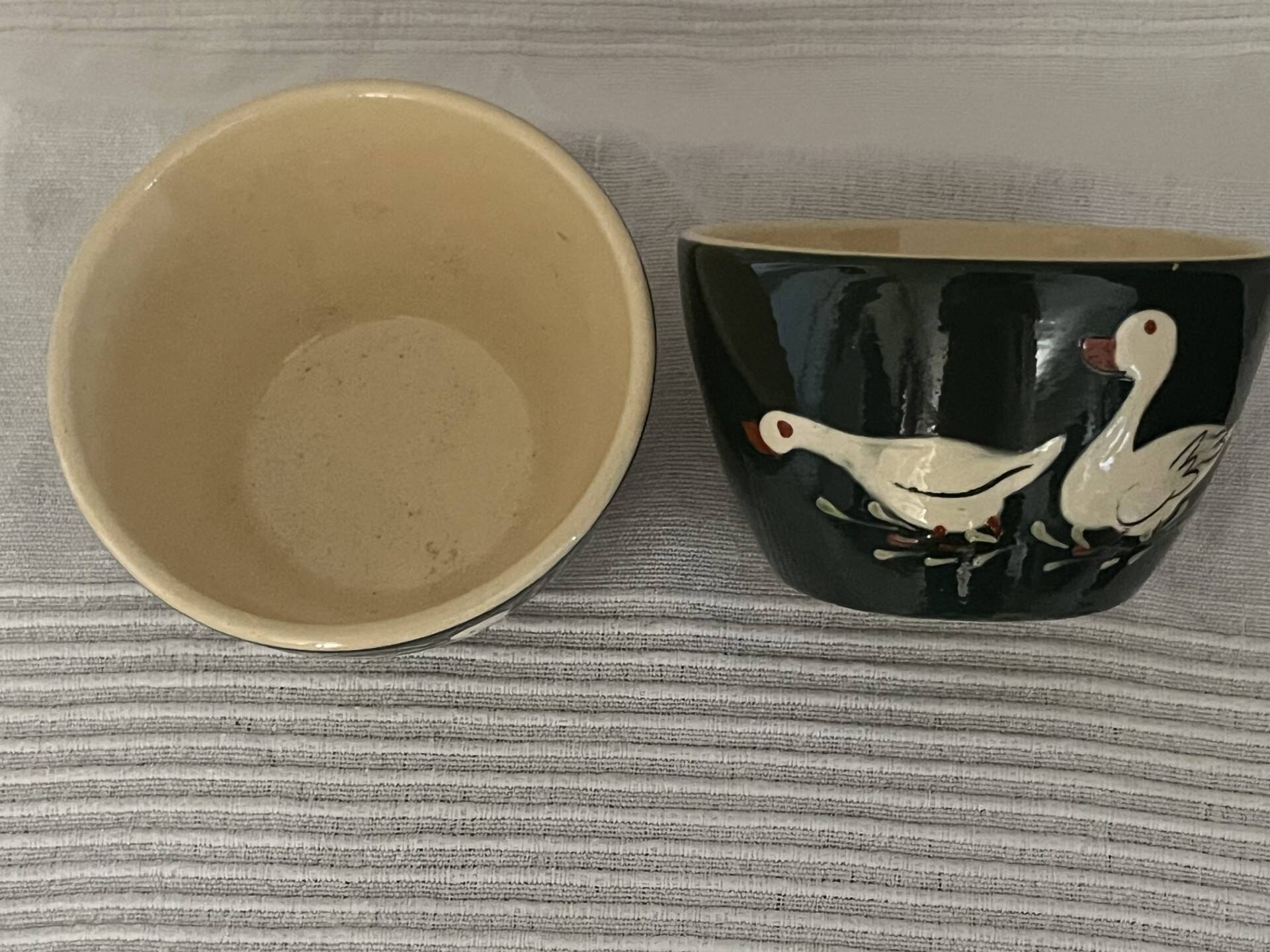 Ceramic bowls