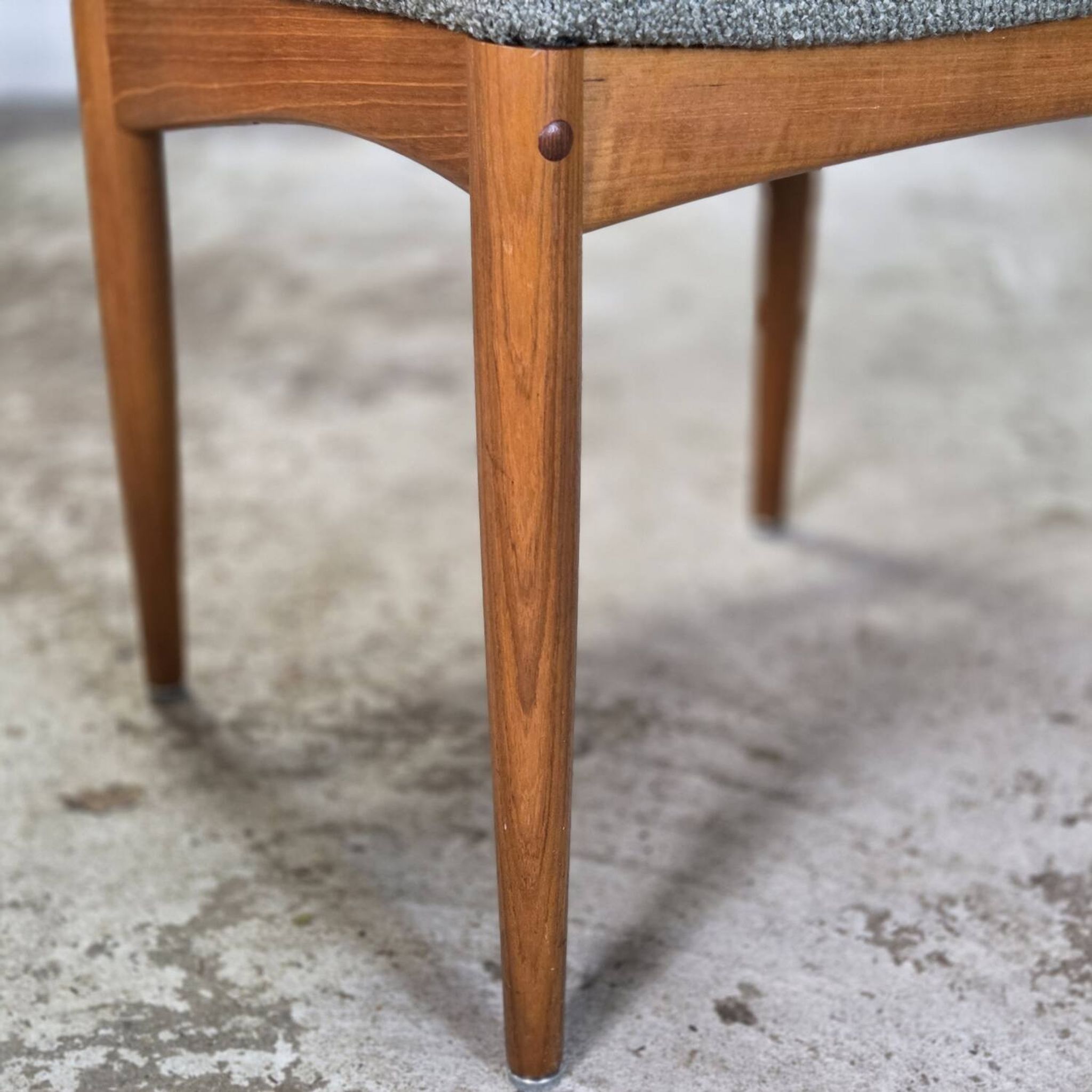 5x Johannes Andersen 'Juliane' vintage 1960s Danish chairs