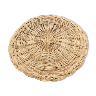 Wicker tray