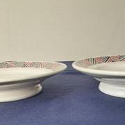 2 plats à gâteaux sur pied. Modèle Adèle de Digoin Sarreguemines.  Ann