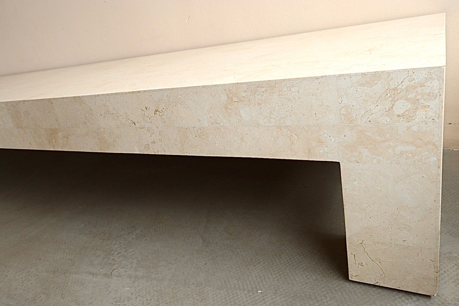 Coffee table in travertine inlay