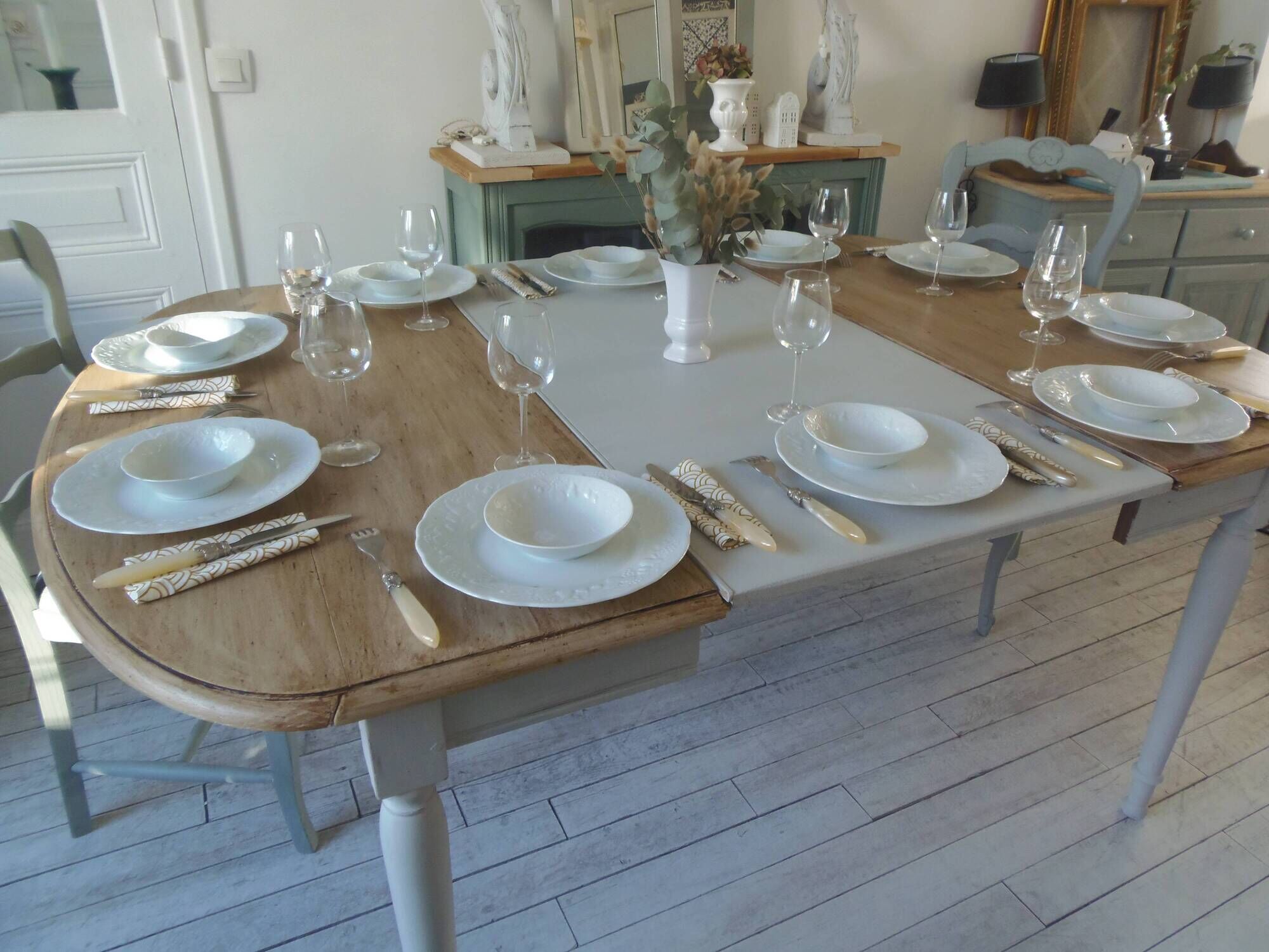 Flap table, pearl gray patinated base, medium oak waxed top.