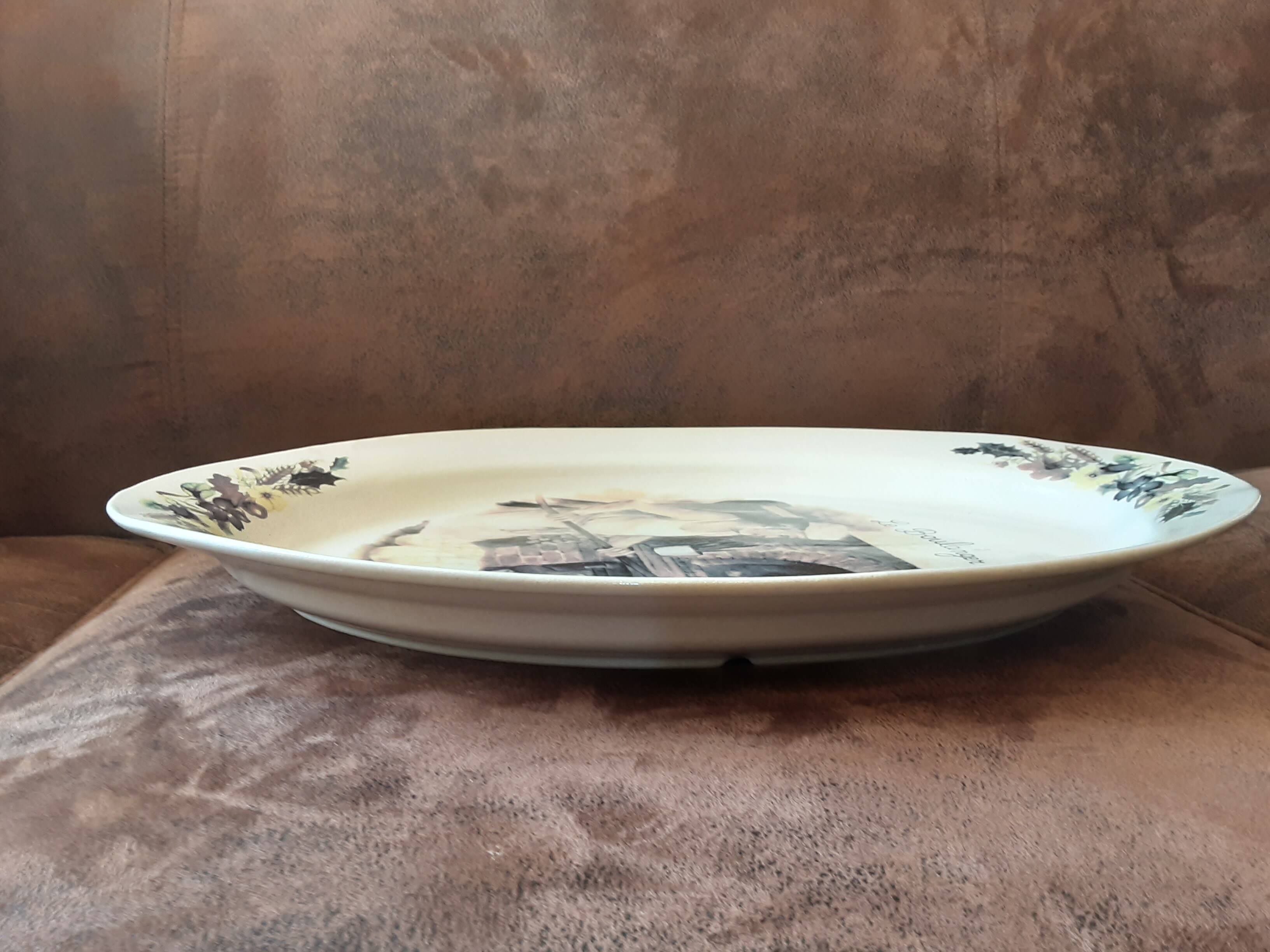 Large Ceraform dish. Marshal Ferrand